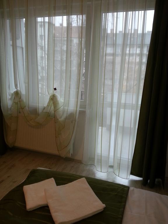 Downtown Apartment Miskolc Exteriör bild